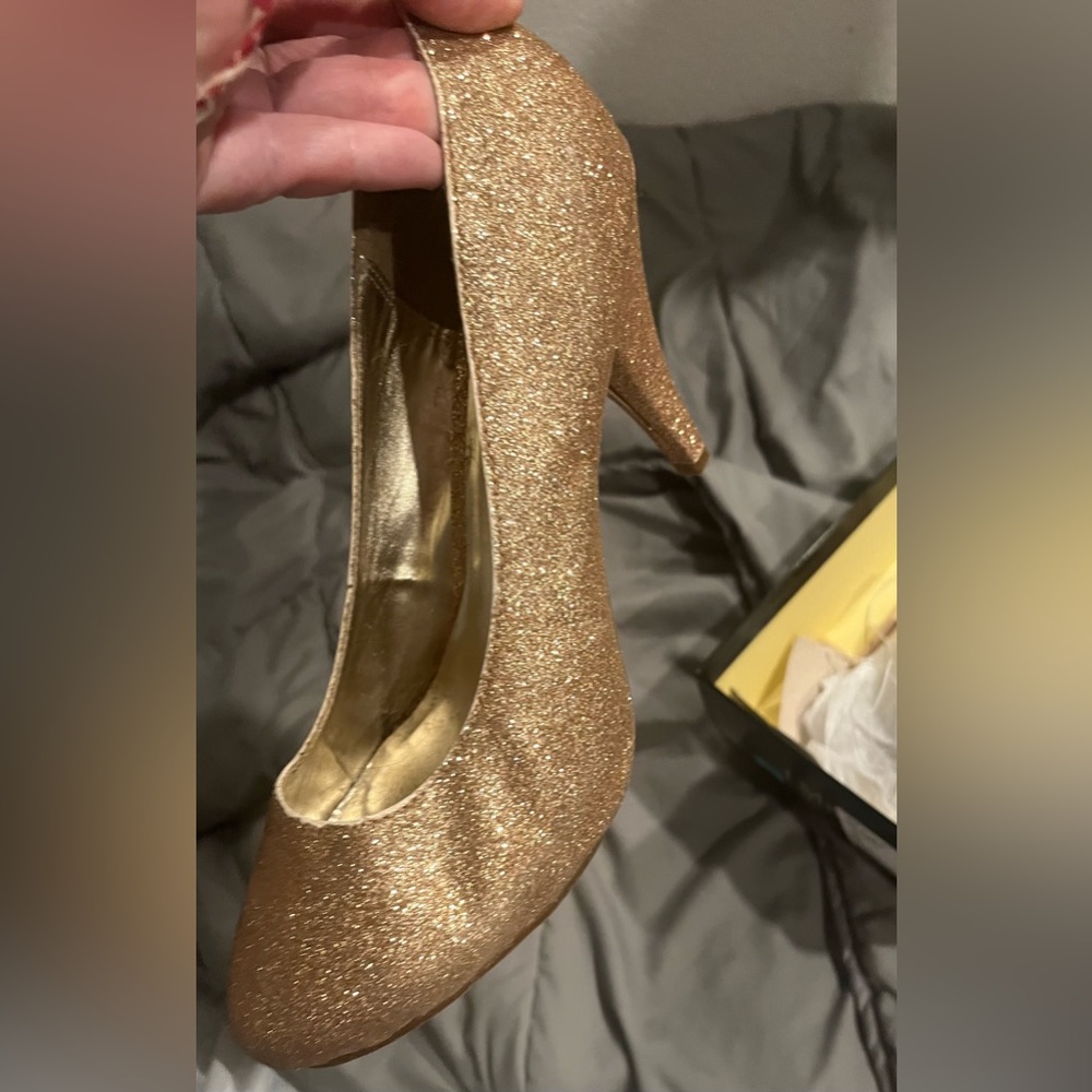 GLO By JLo Glitter heels